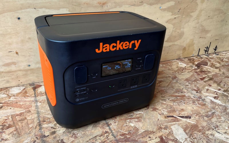 Jackery Solar Generator 2000 Pro Review