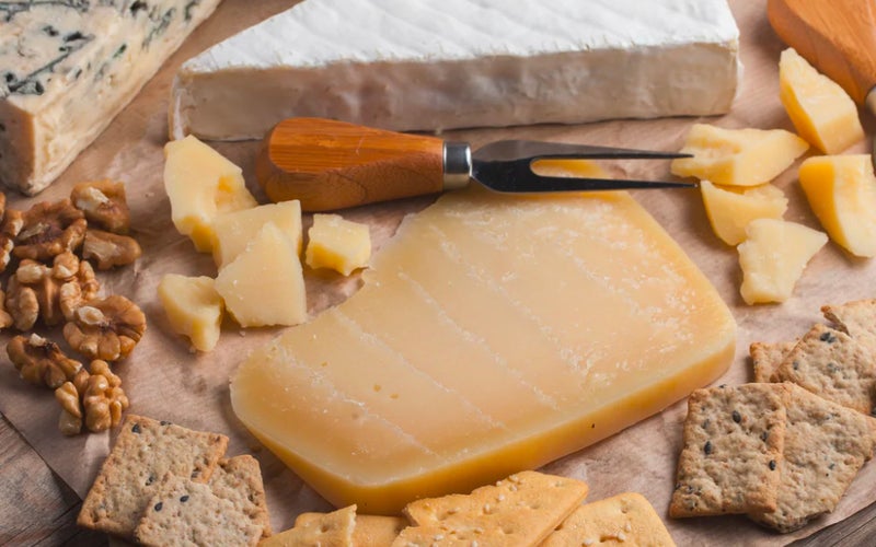Abono queso internacional